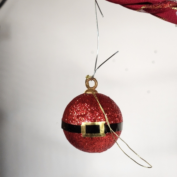 SANTA BELTS PEACE JOY AND HOLLY CHRISTMAS ORNAMENTS - Picture 7 of 9